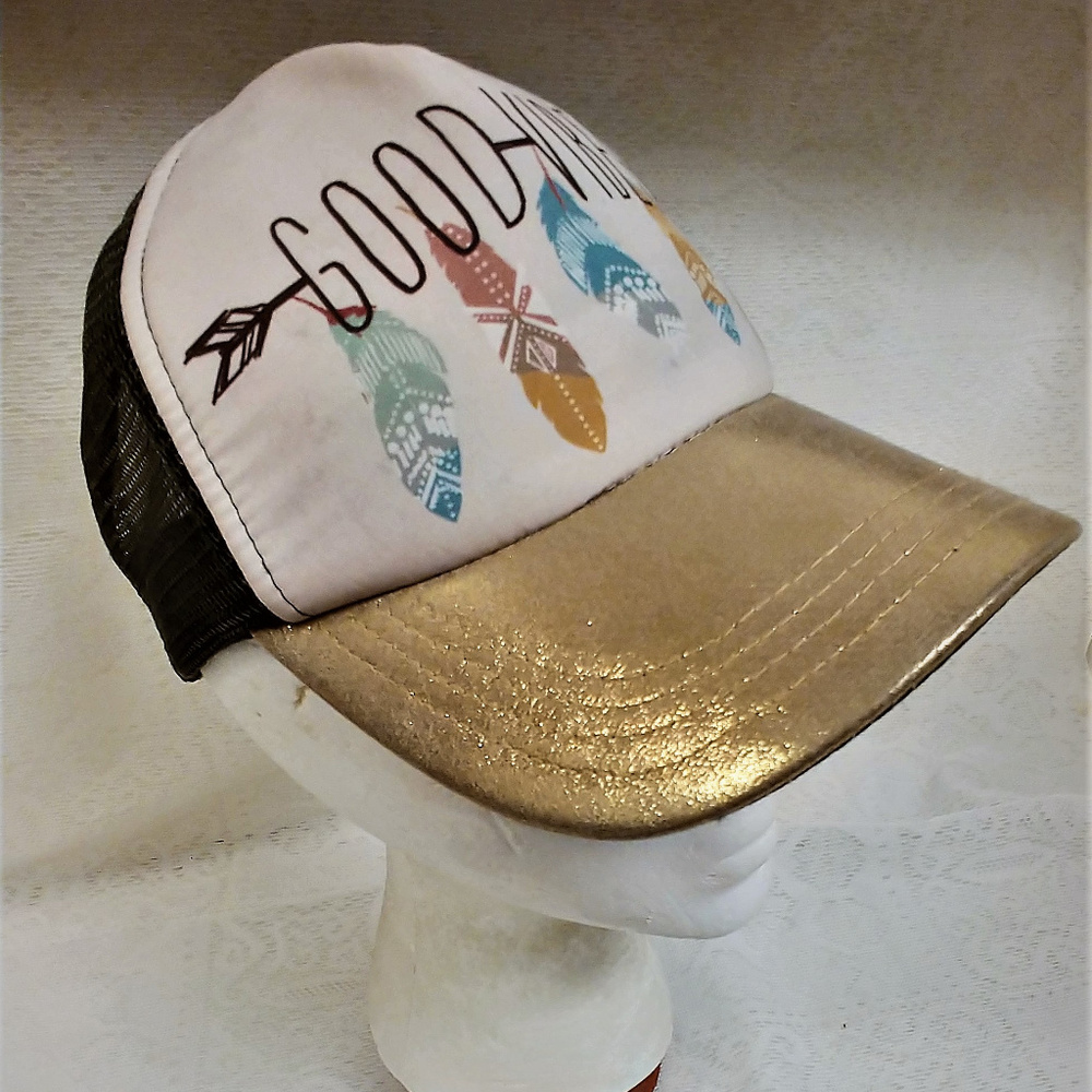 Good Vibes Gold Brimmed Cap Teen Med